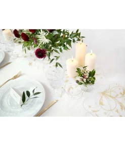 Creme Organza med guldmønster