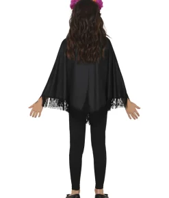 Day of the Dead poncho, barn