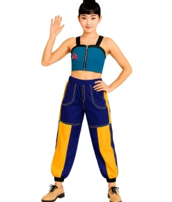 K-pop star Lotus kostume