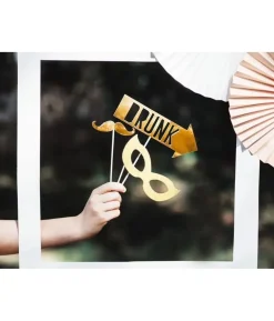 Let´s celebrate selfie sticks